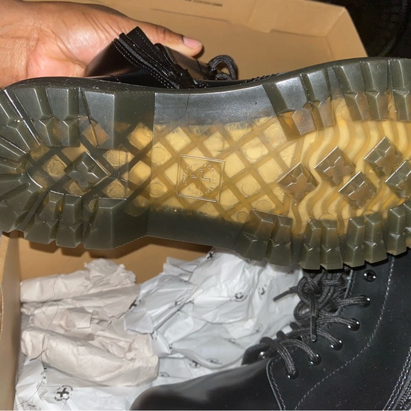 Dr.Martens boots - Picture 3 of 4